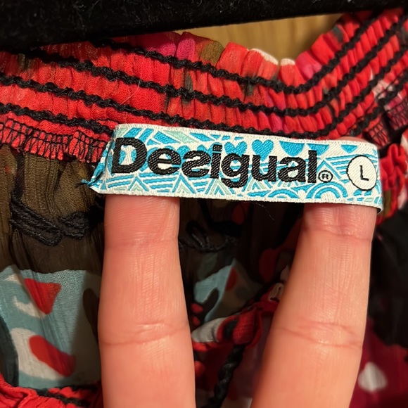 Desigual Large sheer pullover blouse. - Picture 3 of 5